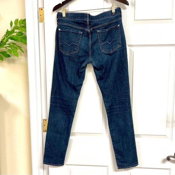 7 FOR ALL MANKIND Gwenevere cropped Dark Washed Jeans women’s size 30 - Picture 8 of 10